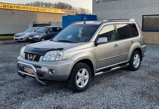 Nissan T30 phase 2 2.5l 4x4 essence 165cv auto CT ok  ...