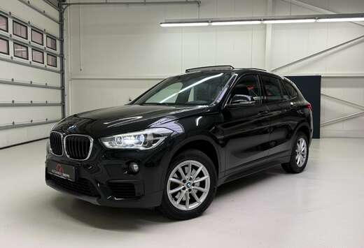 BMW X1 2.0i  Panodak  Harman Kardon  Camera  Leder