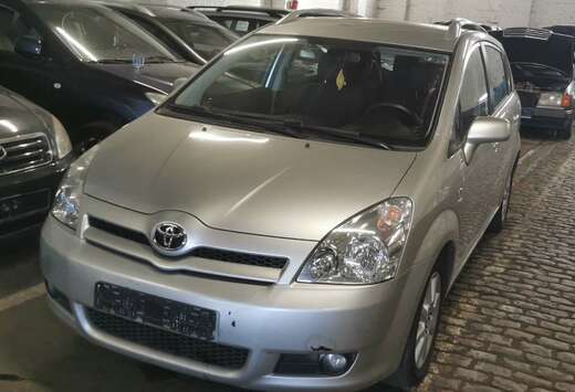 Toyota 130 VVT-i 5pl Linea Sol