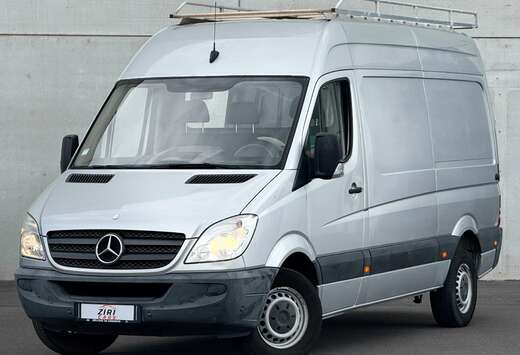 Mercedes-Benz 213 2.1 CDI A2H2