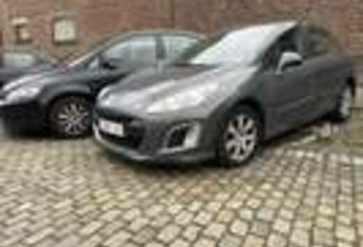 Peugeot 308 1.6i Premium automatique