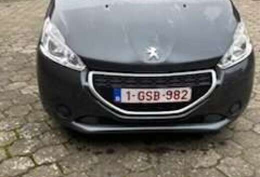 Peugeot 208 1.4 HDi Access