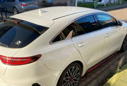 Kia 1.6 T-GDI DCT7 OPF GT