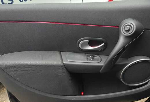 Renault 1.2i 16v RipCurl