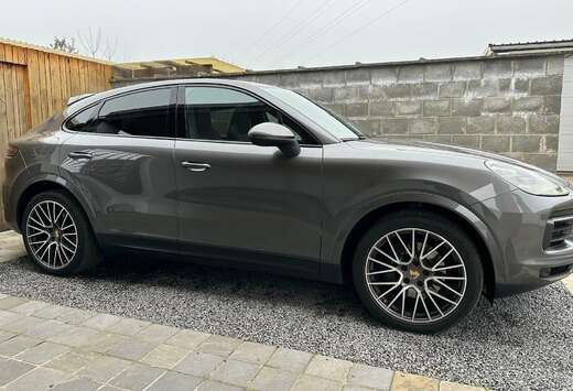 Porsche E-Hybrid Coupe Chrono Pano Keyless Full Optio ...