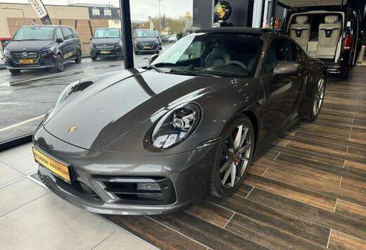 Porsche Carrera 4S