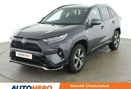 Toyota 2.5 Hybrid 4x4 Active