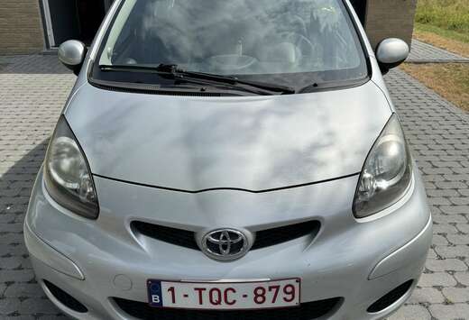 Toyota 1.0i VVT-i