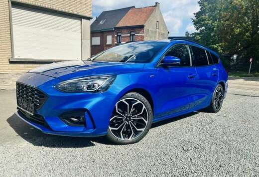 Ford Focus 1.0 EcoBoost ST-Line X