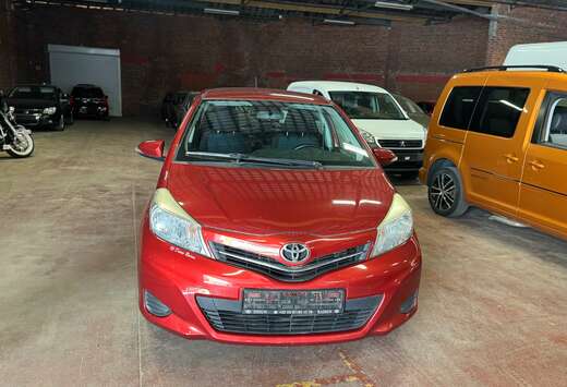Toyota Yaris 1.33i VVT-i Style