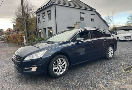 Peugeot SW HDi,Airco,Gps,Pano,Sensoren,1e eigenaar,..