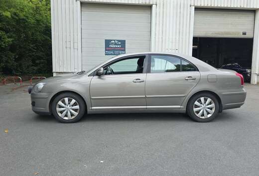 Toyota Avensis 1.6i VVT-i 16v