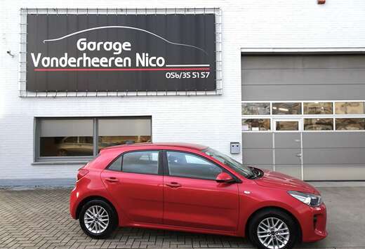 Kia 1.2i 5d. Fusion CAMERA,CARPLAY,NAVI,BLUETH,AIRCO