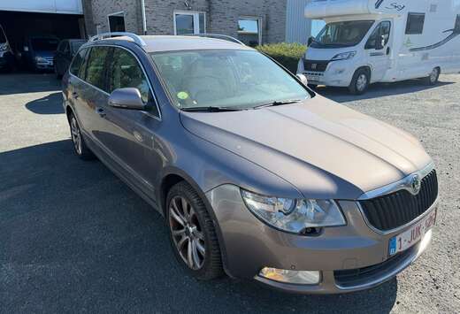 Skoda Superb SW 2.0 CR TDi Elegance DPF