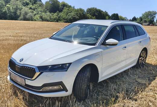 Skoda SW PHEV 1.4 TSI First Edition DSG