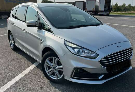 Ford 2.5 EcoBoost FWD FHEV Titanium (7pl.)