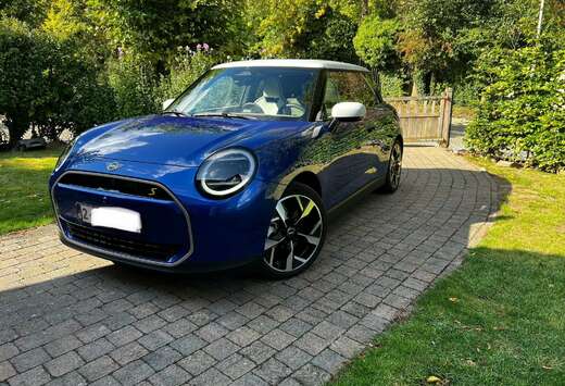 MINI e-Mini 54.2 kWh Cooper SE