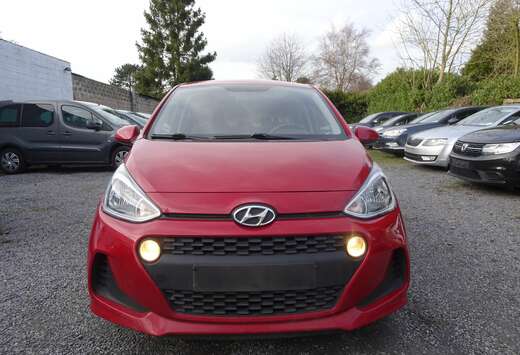 Hyundai i10 1.0i Launch Edition AIRCO USB