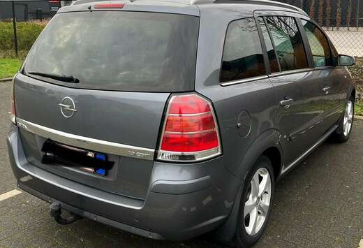 Opel Zafira 1.9 CDTI Automatik