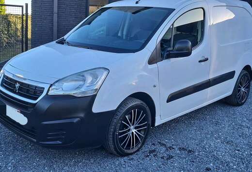 Peugeot 1.6 BlueHDi L1H1 Premium 120 CU+/VNL