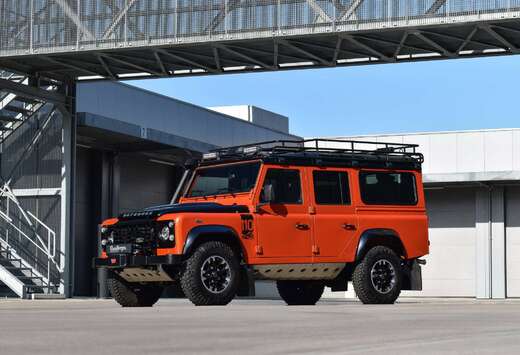 Land Rover 110 2.2 TD4 / \