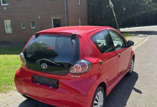 Toyota 1.0i VVT-i Plus MMT
