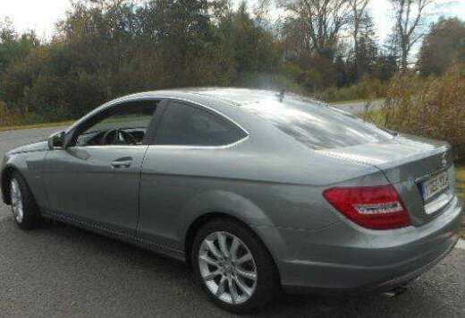 Mercedes-Benz C 180 Coupe BlueEFFICIENCY