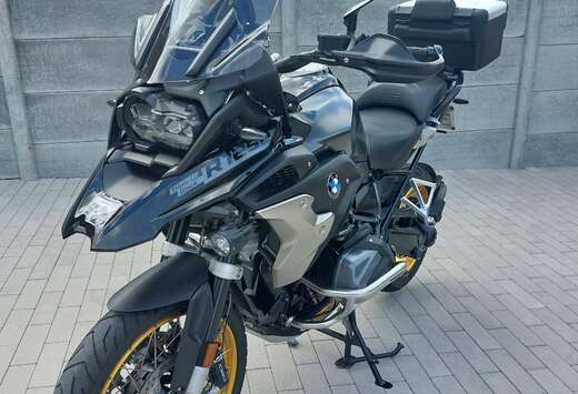 BMW GS 1250 - Triple Black