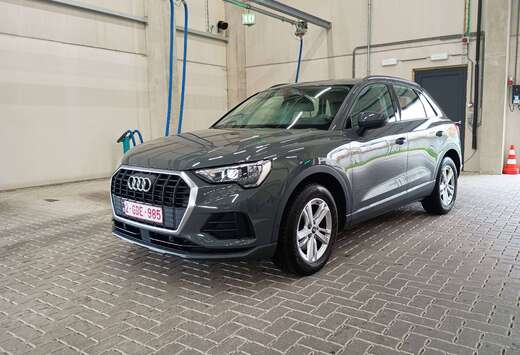 Audi Q3 35 TFSI Business Edition Attraction S tronic