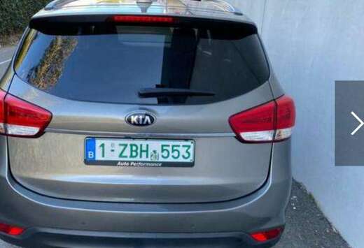 Kia Carens LS