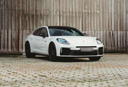 Porsche 4 E-Hybrid/Volleder/14-Way/BOSE/Crayon/SportC ...