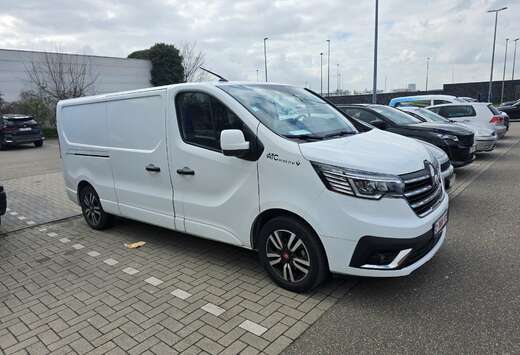 Renault 2.0 dCi 29 L2H1 Confort EDC (EU6d)