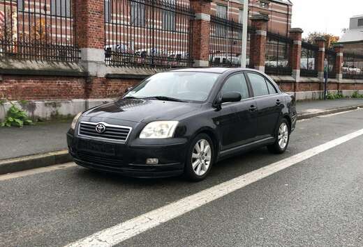 Toyota 1.6i VVT-i 16v Linea Sol