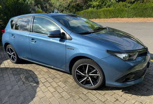 Toyota Auris HEV 1.8i HSD Black Edition E-CVT (EU6.2)