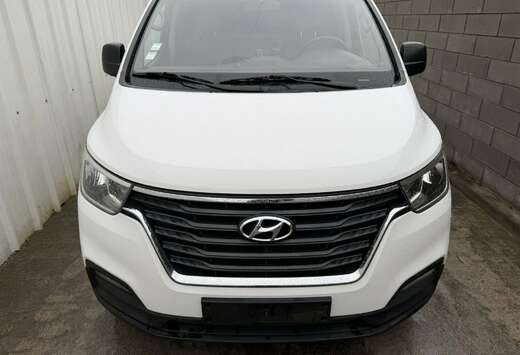 Hyundai clim gps carplay 3 places  2 portes latéral