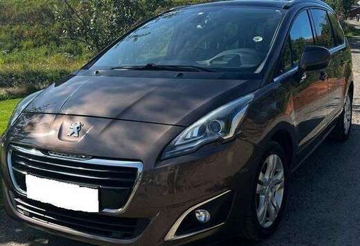Peugeot 5008 1.6i Active