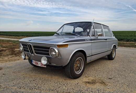 BMW 2000