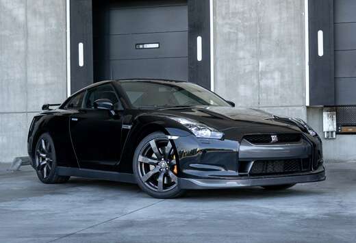 Nissan GT-R 3.8 Turbo V6 Black Edition **Collectors I ...
