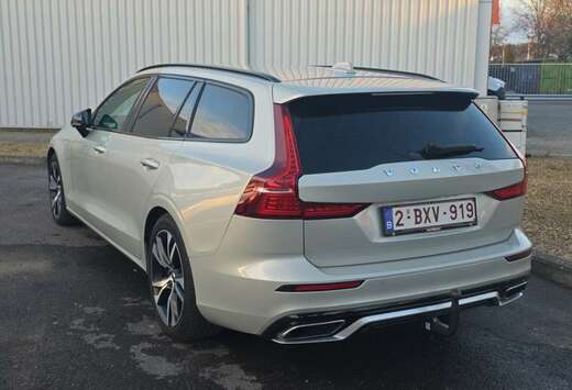Volvo T6 AWD Recharge Geartronic RDesign
