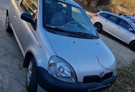 Toyota 1.0i 16v Linea Luna