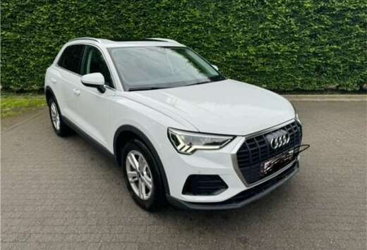 Audi Q3 45 TFSIe S tronic S line