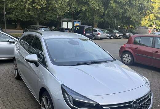 Opel Sports Tourer 1.6 CDTi Edition