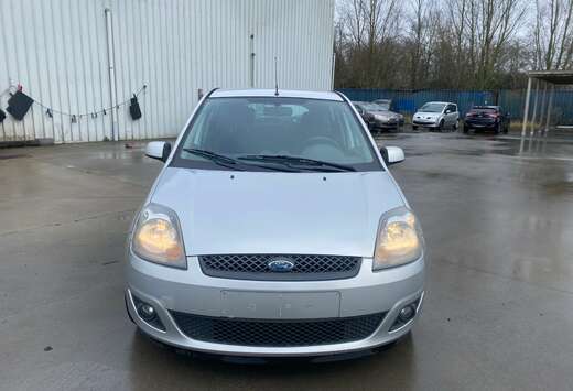 Ford Fiesta CLX