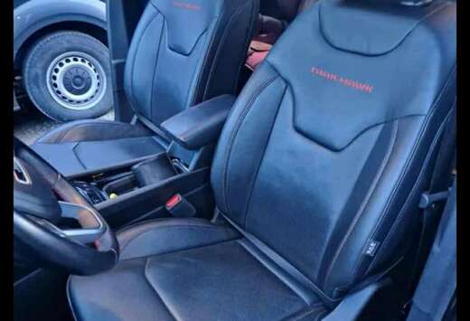 Jeep Compass PHEV 1.3 Turbo eAWD Trailhawk