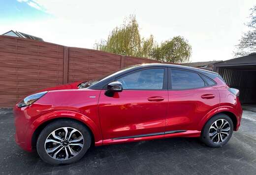 Ford Puma 1.0 EcoBoost mHEV ST-Line