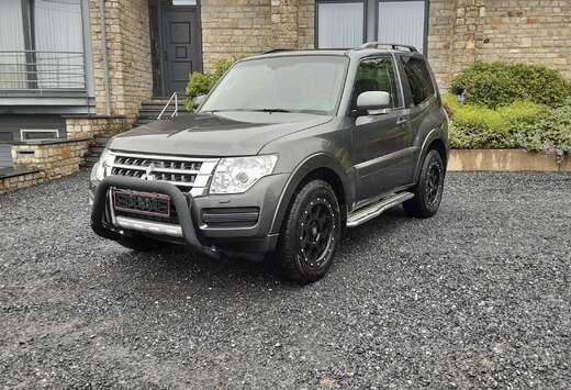 Mitsubishi EDITION LIMITE 0715/1000