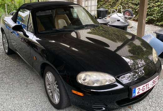 Mazda MX-5 1.6i 16v Luxe