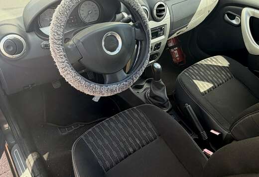 Dacia 1.2 16V 75 Silver Line