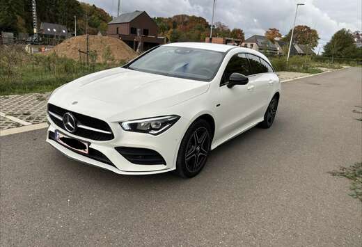 Mercedes-Benz e Shooting Brake 8G-DCT AMG Line