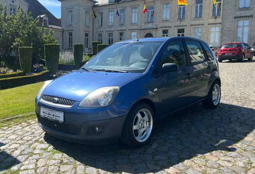 Ford 1.3i // PRETE A IMMATRICULER